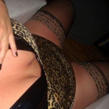 Adriana55 uit venlo (limburg)